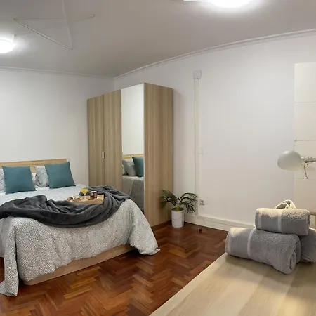 Amplio Piso Plaza America * Vigo