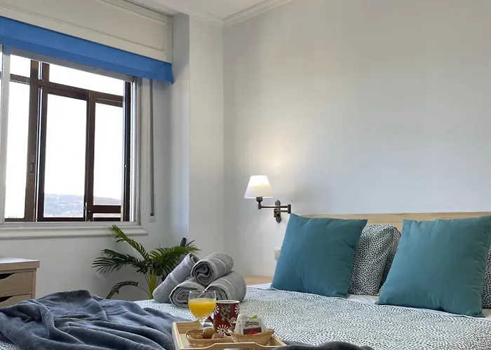 Amplio Piso Plaza America Daire Vigo